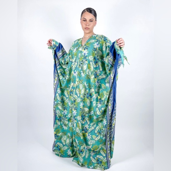 Teal Blue and Green Multicolor Tropical Floral Print Flowy Maxi Kaftan Dress - Picture 2 of 4